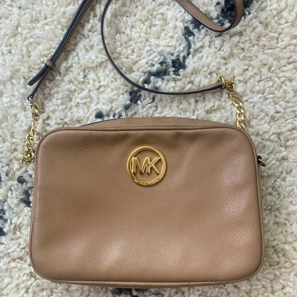 Michael Kors crossbody bag